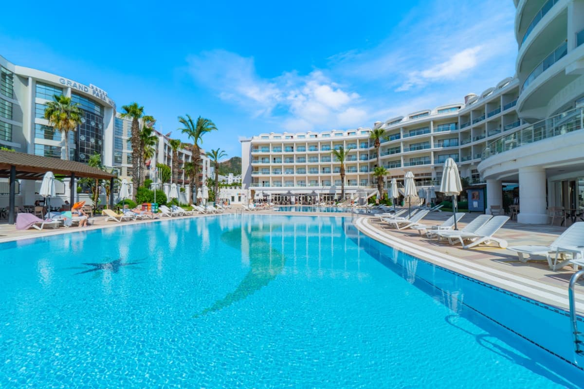 Pineta Park Hotel — Havuzlar